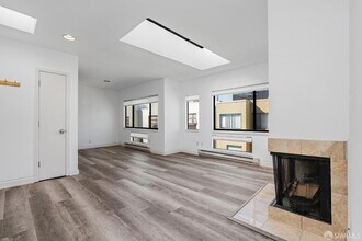 444 Francisco St in San Francisco, CA - Building Photo - Building Photo