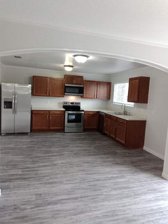 6215 Austin Valley in San Antonio, TX - Building Photo - Building Photo