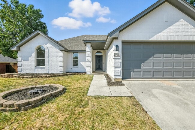 property at 2703 Whetstone Dr