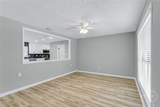 13 Oxford Ct in Savannah, GA - Building Photo - Building Photo