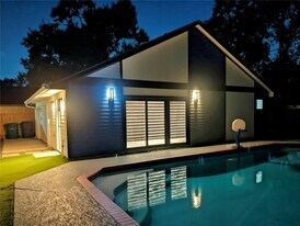 6518 Kury Ln in Houston, TX - Building Photo