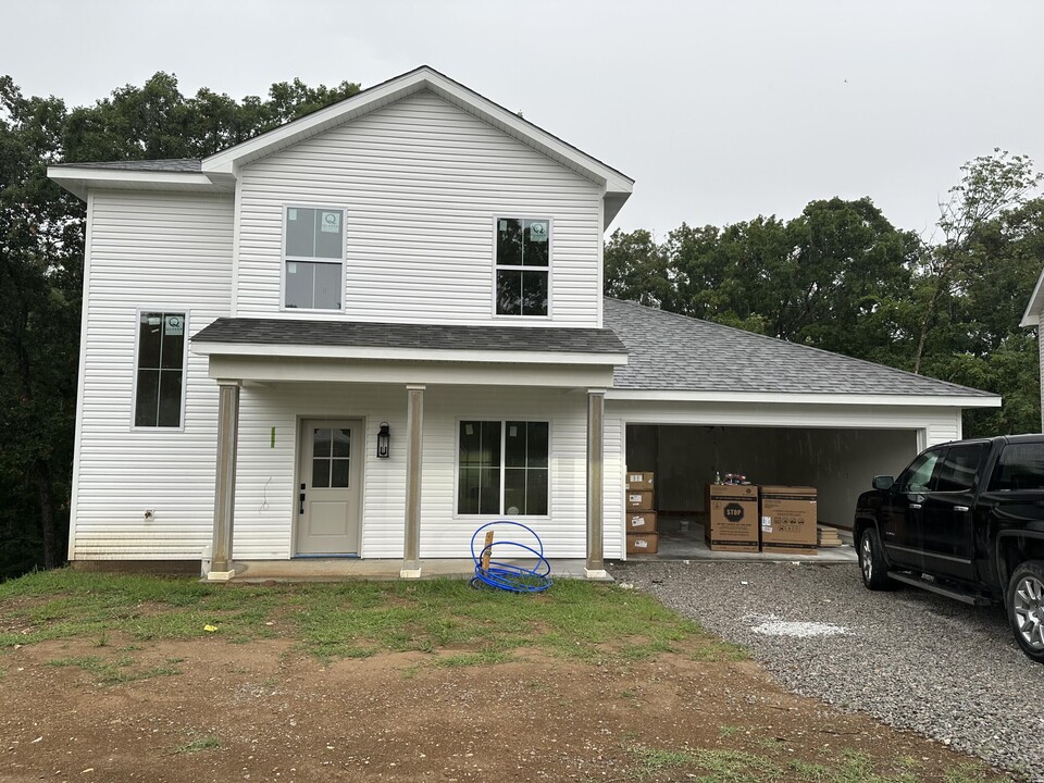 808 Timbers Ct in Columbia, MO - Building Photo