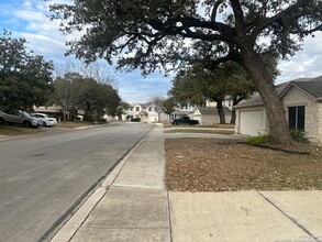 12510 Carriage Blvd in San Antonio, TX - Building Photo - Building Photo