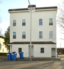 331 Park St in New Britain, CT - Building Photo - Building Photo