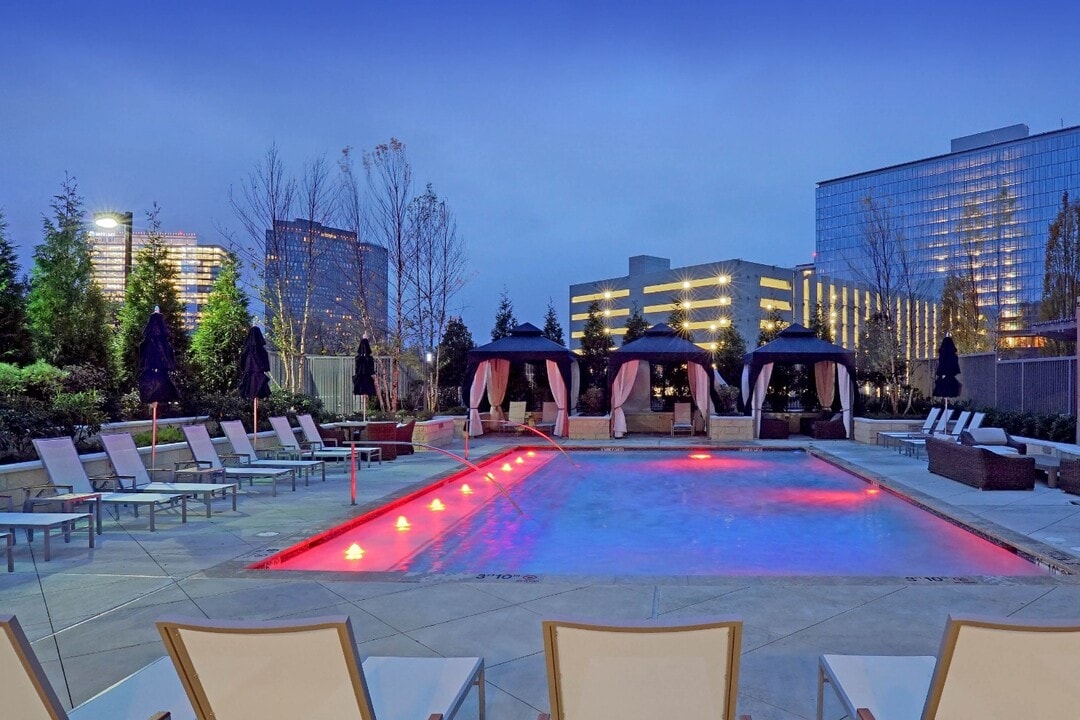 Nouvelle in McLean, VA - Building Photo