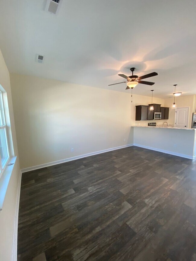 411 Justice Farm Dr-Unit -1 in Sneads Ferry, NC - Building Photo - Building Photo