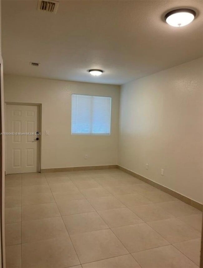 property at 1661 SE 29th Ct