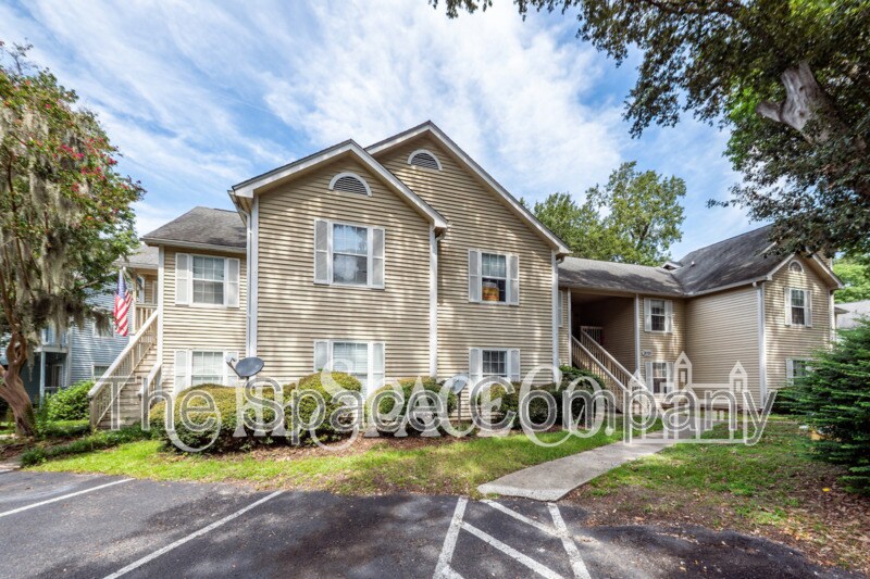 2020 Coldspring Dr in North Charleston, SC - Building Photo