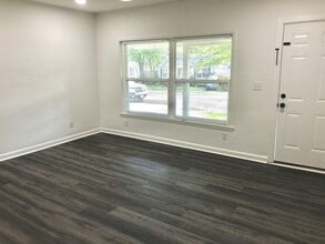 1120 Watkins St in Conway, AR - Building Photo - Building Photo