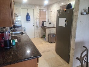 3050 N Palm Aire Dr in Pompano Beach, FL - Building Photo - Building Photo