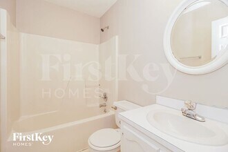 113 Deertrack Dr in Mount Holly, NC - Building Photo - Building Photo