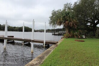 1391 River Hills Ct in Jacksonville, FL - Building Photo - Building Photo