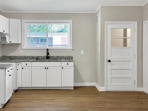 501 Saunders Pl in High Point, NC - Building Photo - Building Photo