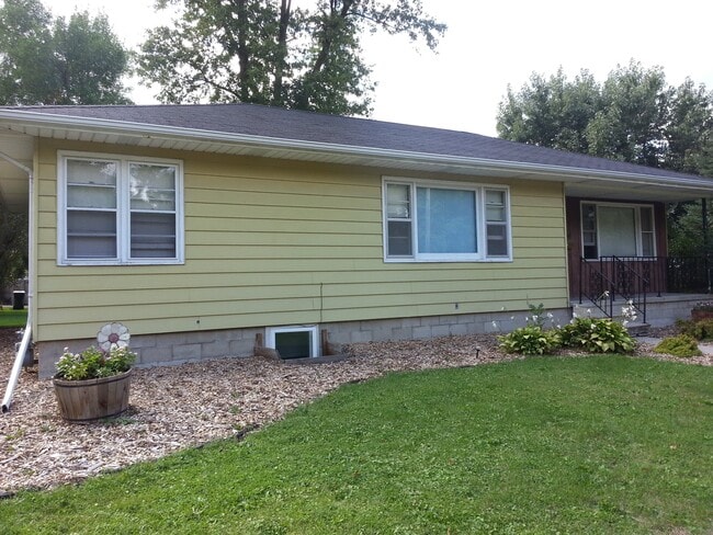 property at 2209 Franklin St