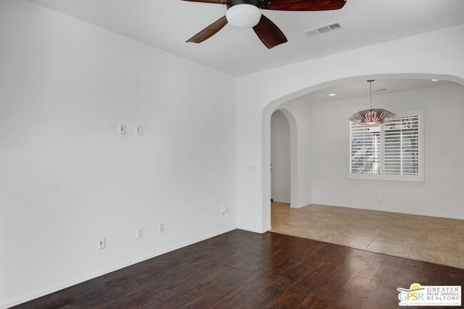 607 Calle Vibrante in Palm Desert, CA - Building Photo - Building Photo