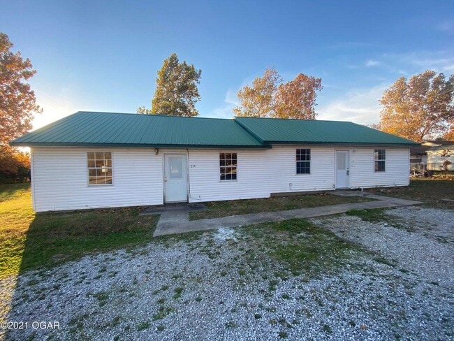 property at 532 City Limit Rd