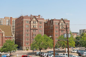 Grosvenor Arms Apartments in Denver, CO - Building Photo - Building Photo