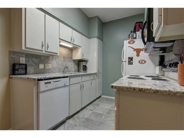 property at 106 E 30th St