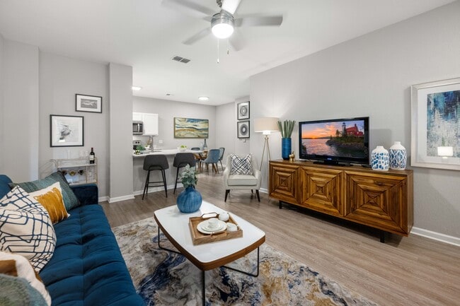 Grand Reserve Apartment Homes