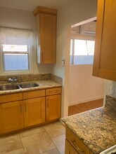 1345 N Pacific Ave in Glendale, CA - Building Photo - Building Photo