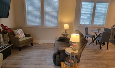 1550 N Western Ave in Wenatchee, WA - Foto de edificio - Building Photo