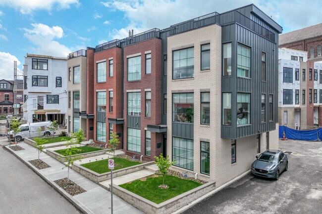 Aura District & Lofts