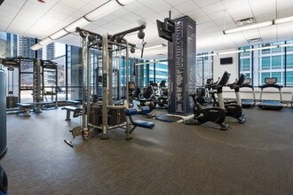 401 E Ontario St, Unit 4506 in Chicago, IL - Building Photo - Building Photo