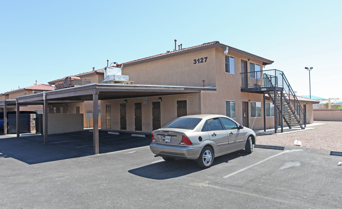 3127 N Walnut Rd in Las Vegas, NV - Building Photo