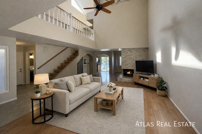 property at 1425 W Coral Reef Dr