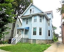 property at 3926 W Byron St