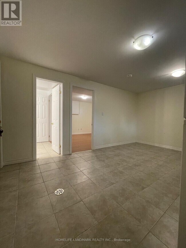 124 McNicoll Ave in Toronto, ON - Building Photo - Building Photo