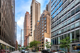 The Diplomat in New York, NY - Foto de edificio - Building Photo