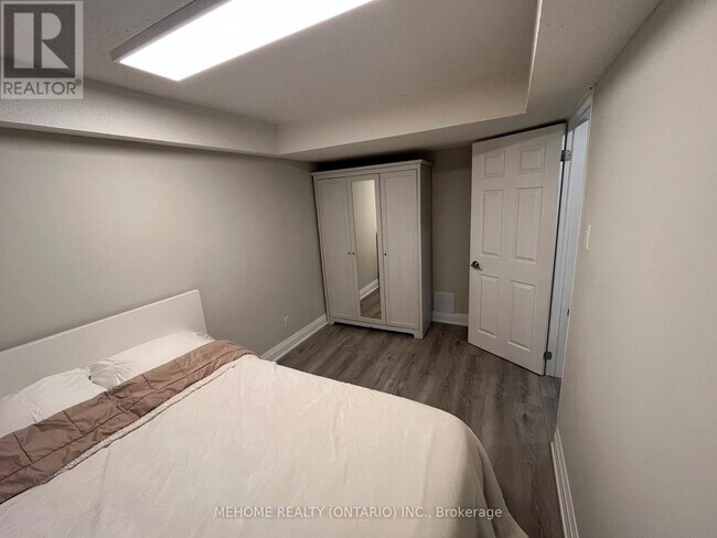 73 Janesville Rd in Vaughan, ON - Building Photo - Building Photo