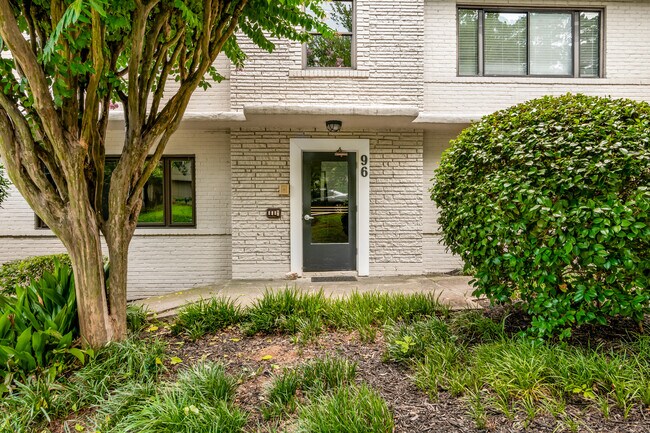 96 Ardmore Pl NW, Unit 3 in Atlanta, GA - Building Photo - Building Photo