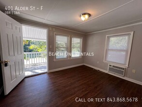 401 Alder St in Myrtle Beach, SC - Building Photo - Building Photo