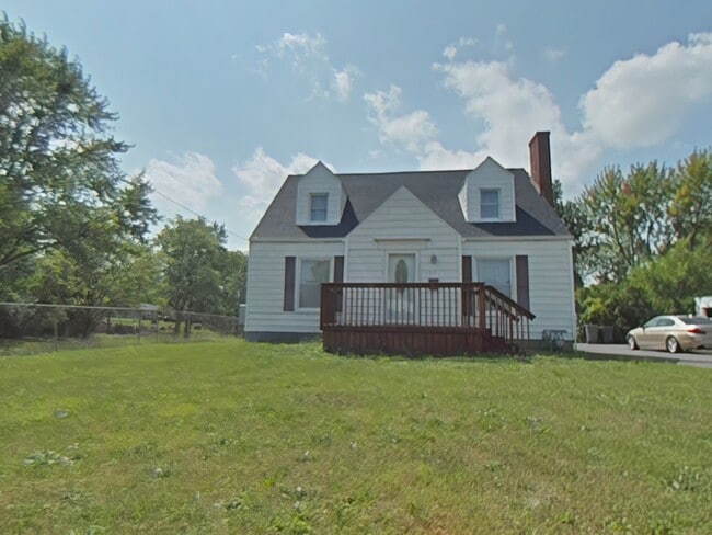 property at 1501 N West St