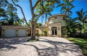 3630 Justison Rd in Miami, FL - Building Photo - Building Photo