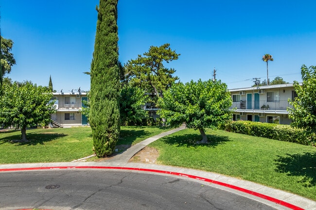 Rivergate Apartments