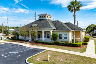 Oak Meadows Apartments in Cocoa, FL - Building Photo - Building Photo
