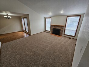 855 Fran St SE in Salem, OR - Building Photo - Building Photo