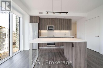 8 Gloucester St in Toronto, ON - Building Photo - Building Photo