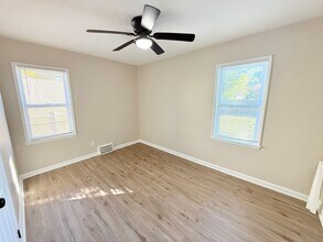 20452 Manor in Detroit, MI - Building Photo - Building Photo