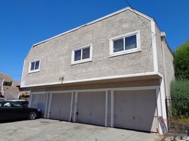 177 E Jackson St in Rialto, CA - Building Photo - Building Photo