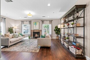 Arbor Ridge in Brentwood, CA - Building Photo