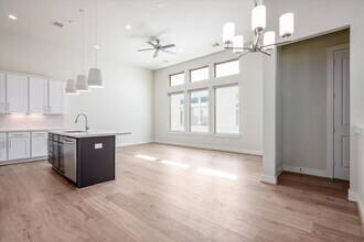 2948 Alice St in Houston, TX - Building Photo - Building Photo