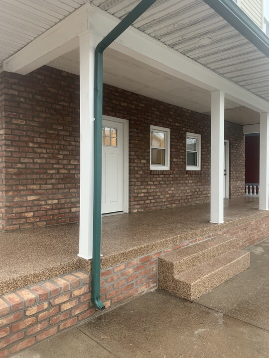 250 Union St in Millersburg, PA - Foto de edificio