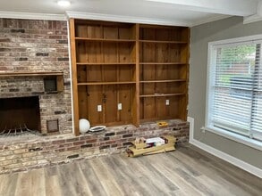 2209 W 40th Ave in Pine Bluff, AR - Foto de edificio - Building Photo