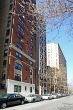 The Selkirk in New York, NY - Building Photo - Building Photo
