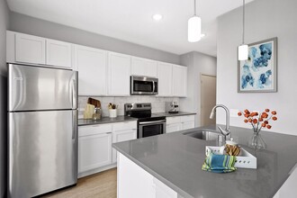 Archer Apartments in Minneapolis, MN - Building Photo - Interior Photo