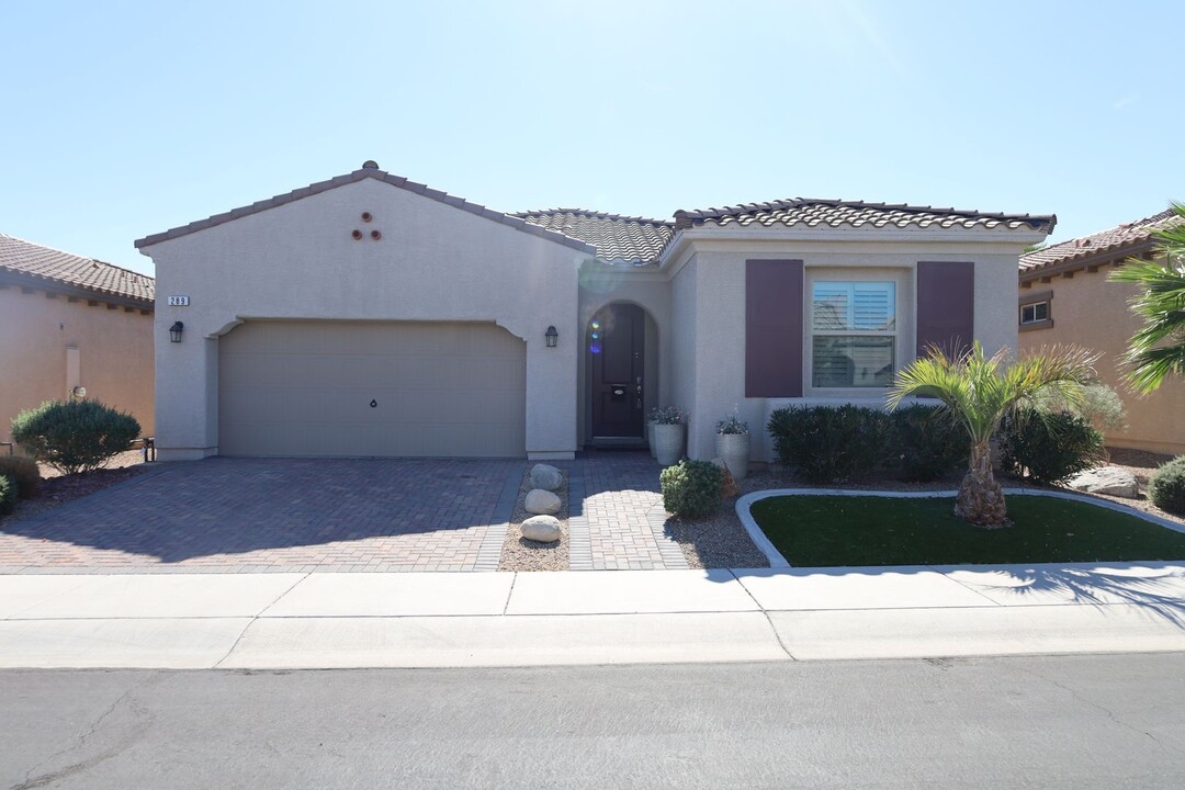 289 Via Del Duomo in Henderson, NV - Building Photo